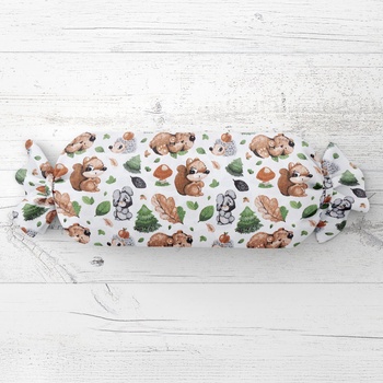 Biante Detský vankúš valec bonbon Sandra SA-282 Veveričky a lesní kamaráti 15x40