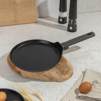 BerlingerHaus na palačinky titanová 25 cm