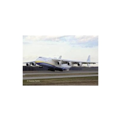 Revell Antonov An-225 Mrija Plastic ModelKit 04958 1:144