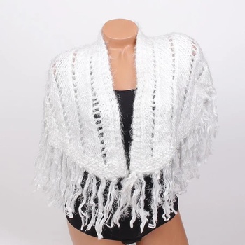 Image 1 of Дамски плетен шал-наметка в бяло с ресни