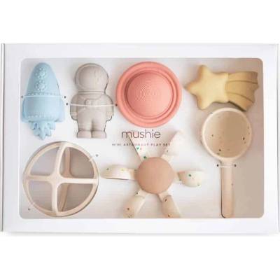 Mushie mini astronaut set