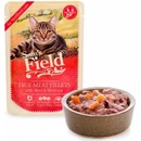 Sam´s Field Sterilized True Meat Fillets with Beef & Beetroot 85 g