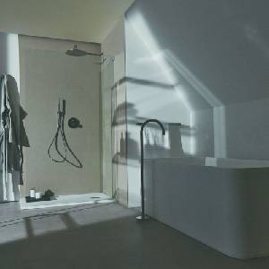 Ideal Standard Свободностоящ смесител за вана Ideal Standard Atelier Joy в гланцов хром с вградено тяло (A7387AA)