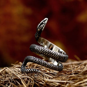 NNM пръстен Snake - SS8-888R