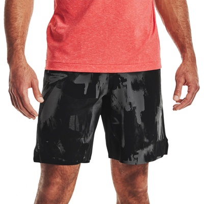 Under Armour běžecké kraťasy Reign Woven shorts -BLK černé