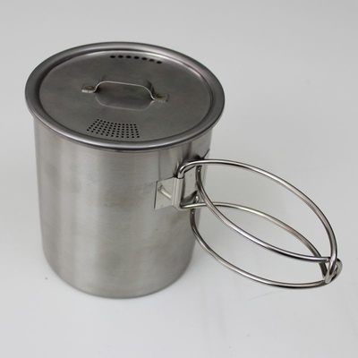 Mil Tec nerezový hrnček + VIEČKO Nerezový hrnček so sklápacou rukoväťou a VIEČKOM 800 ml