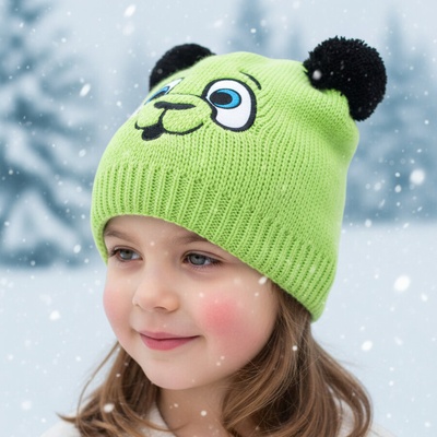 Неоново зелена детска шапка мече