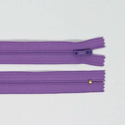 Spirálový zip, šíře 3 mm, délka 55 cm, fialová