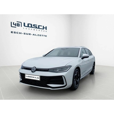 Volkswagen Passat Variant R-Line DSG 200 kW