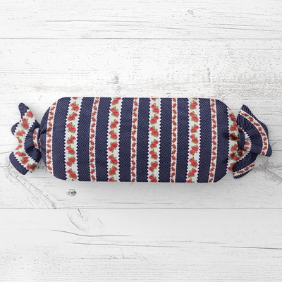 Biante Vankúš valec bonbon Sandra SA-418 Ružičky na tmavo modrom bodkovanom 15x40