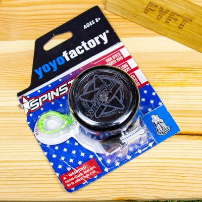 Yoyofactory SpinStar plastové začátečnické yoyo na triky Černá