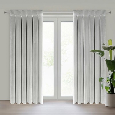 Takoy Stříbrný závěs z sametové látky zdobený hlubokými záhyby a knoflíky 85x250 cm (uvedený rozměr je hotový) poutka - ALITA-HF-479089 | 85 x 250 cm