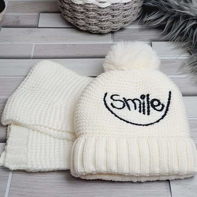 Dětský zimní set šála a čepice Smile kapučíno