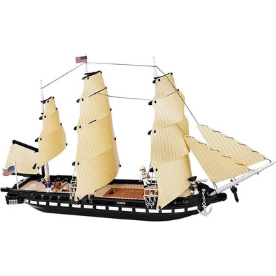 Cobi 21078 Smithsonian Loď USS Constitution 800 ks