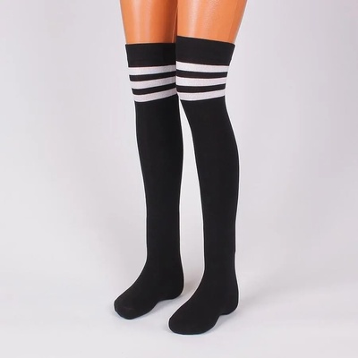 Дамски 7/8 чорапи в черно с три бели ленти