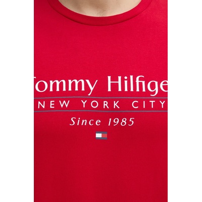 Tommy Hilfiger Памучна тениска Tommy Hilfiger в червено с принт MW0MW38621 (MW0MW38621)