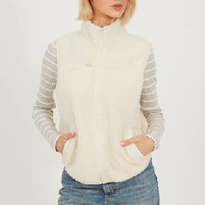 Brave Soul Дамски поларен елек Brave Soul BS Womens Full Zip Fleece Gilet with Pocket Detail - Cream