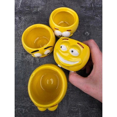 Obal keramický smajlík cení zuby (obal je vhodný na květinu o velikosti květináče 6 cm)