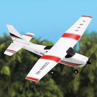 IQ models CESSNA 182 SKYLANE RTF 1:10