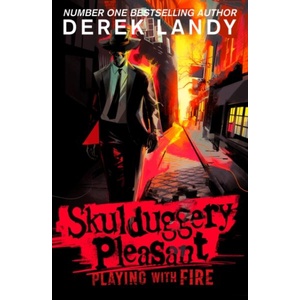 Skulduggery Pleasant 2: Playing With Fire (ISBN: 9780008667375)