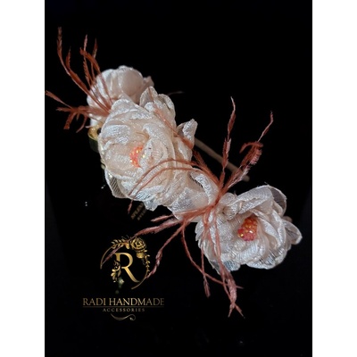Radi handmade Диадема от розова коприна с коралови пера (696)