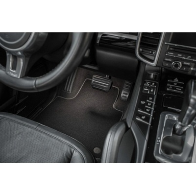 Umbrella МОКЕТНИ СТЕЛКИ ЗА volkswagen passat viii [b8] (2014-) (3831106364416)
