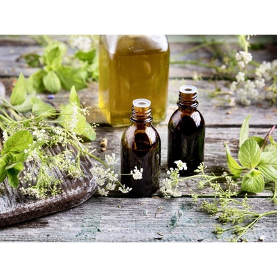 Remoska Kurz: Léčivé bylinkové sirupy Termín: Dárkový poukaz bez termínu (termín vybere obdarovaný) 2200,00 Kč