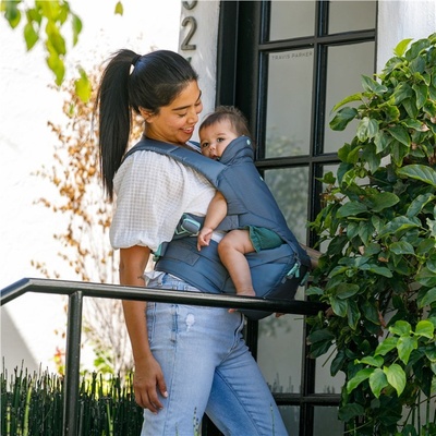 Infantino Hip Rider Plus 5-in-1 Hip Seat Carrier šedá