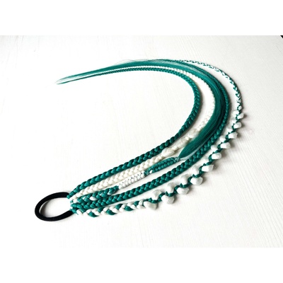 Copánkárna Boho copánky na gumičce - skladem Materiál: Kanekalon - mix, Délka a hmotnost: 60 cm, 40-50 g, Název: Athena 2 – Zboží Dáma