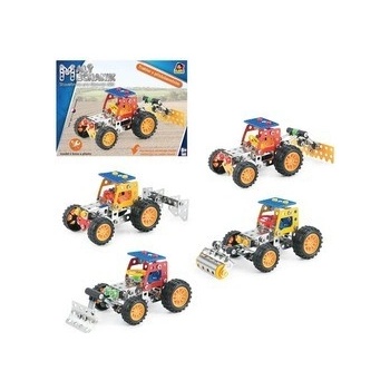 MADE Malý mechanik traktor s pluhem model 462