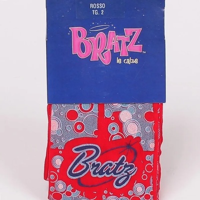 Чорапогащник в червено с розови и сиви кръгчета