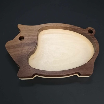 Amadea Dřevěná miska Mozaika ve tvaru prasete masivní dřevo 2 druhy dřevin 20 x 12,50 x 2,50 cm