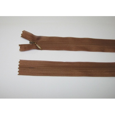 Zips krytý 3mm hnedá nedeliteľný 18cm dederon