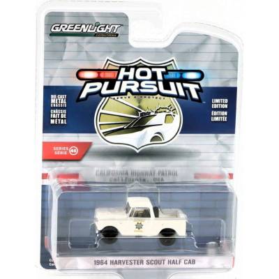 GreenLight Harvester Scout Half Cab Policejní 1964 1:64