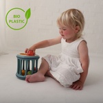 Tolo Toys Tolo Toys: Цилиндричен сортер изработен от био  ластмаса с дрънкащи форми (TL-76007)