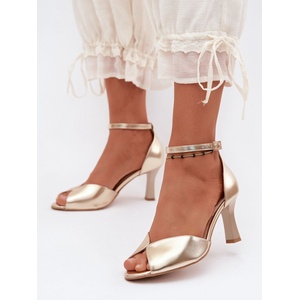 Step in style Дамски сандали с ток модел 229703 Step in style
