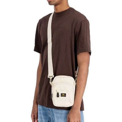 Alpha Industries taška na rameno Label Messenger Small Bag vintage white