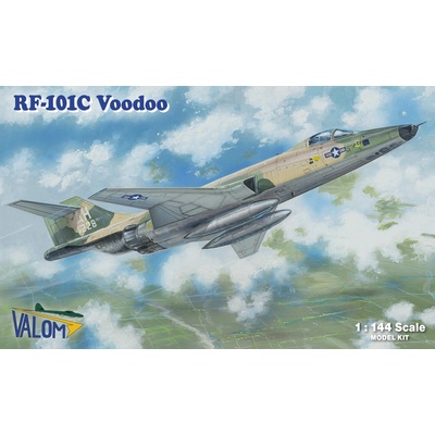 Valom RF-101C Vodoo 1:144