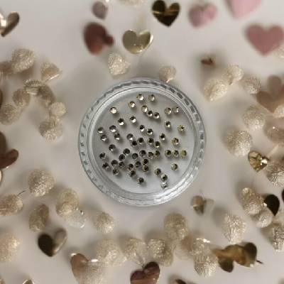 Luxury Lashes Kamienky na riasy č.1