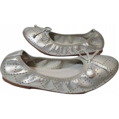 Wojtyłko 5BA22013 dívčí balerínky s prolamovaným vzorem stříbrné