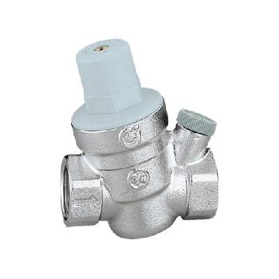 Caleffi Membránový regulátor tlaku vody 3/4