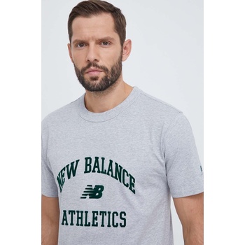 New Balance Памучна тениска New Balance в сиво с апликация (MT33551AG)