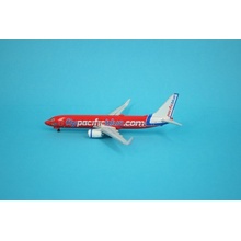 Phoenix B737-8BK Pacific Blue 1:400