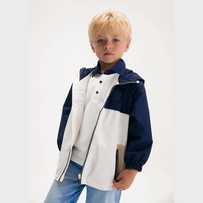 MAYORAL Яке против вятър комбинирано морскосиньо, бяло и бежово за мини момче Mayoral