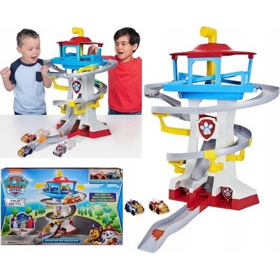 Spin Master Paw Patrol Hliadkovacia veža so závodnou dráhou