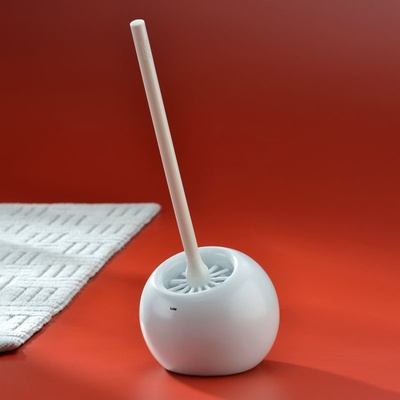 Kela Бяла четка за тоалетна KELA модел Mara