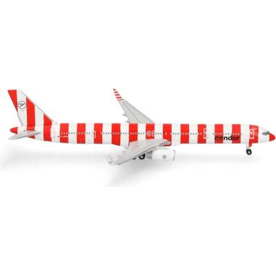 Herpa B757-330WL Condor Red Passion Colors 1:500