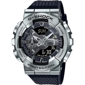 Casio GM-110-1AER Часовници