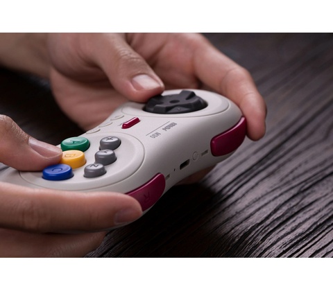 8BitDo M30 RET00368