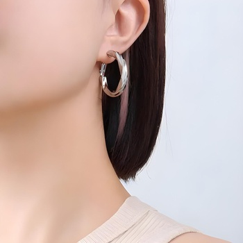 HARAHU Обеците lÍ-28722 - Сребърен / 3см kp28722 (28722)